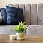 Lujoso apartamento cerca al Aeropuerto y Ciudad Amurallada